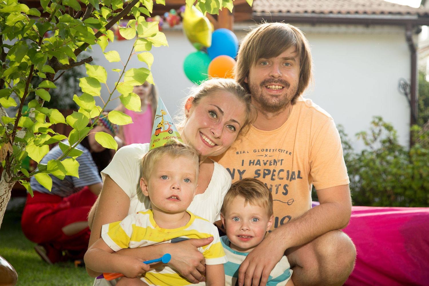 Семья Терещенко с двойняшками