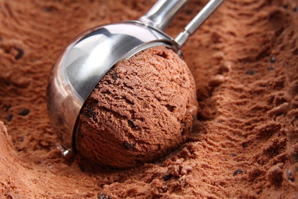 шоколадное домашнее мороженое
