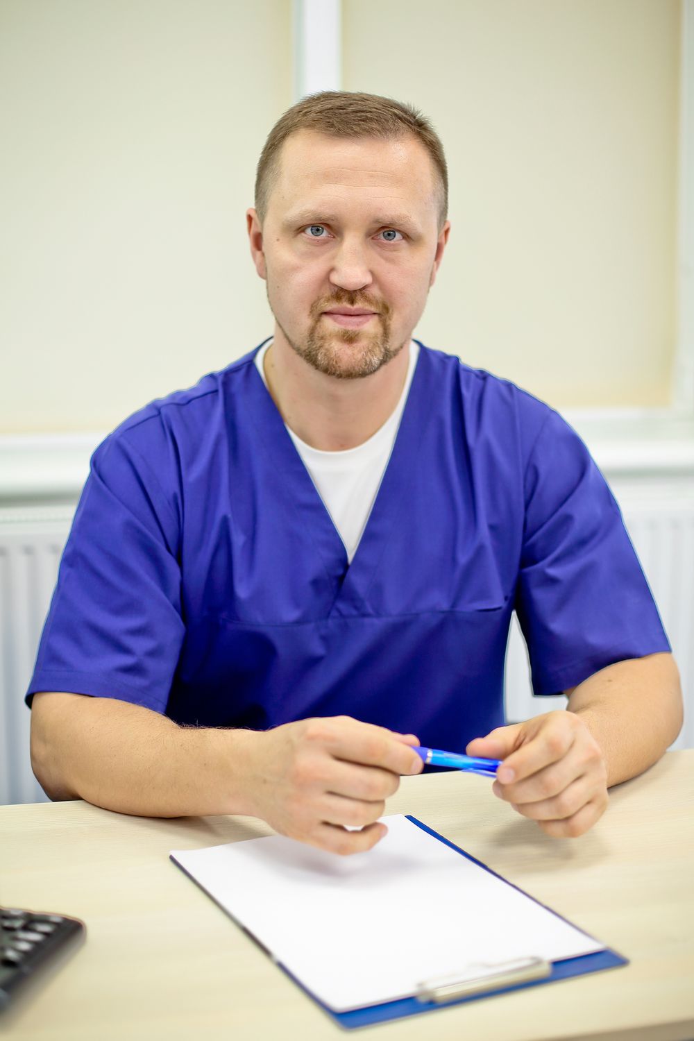 На фото Василий Шмагой, руководитель ортопедо-травматологического отделения МС Добробут