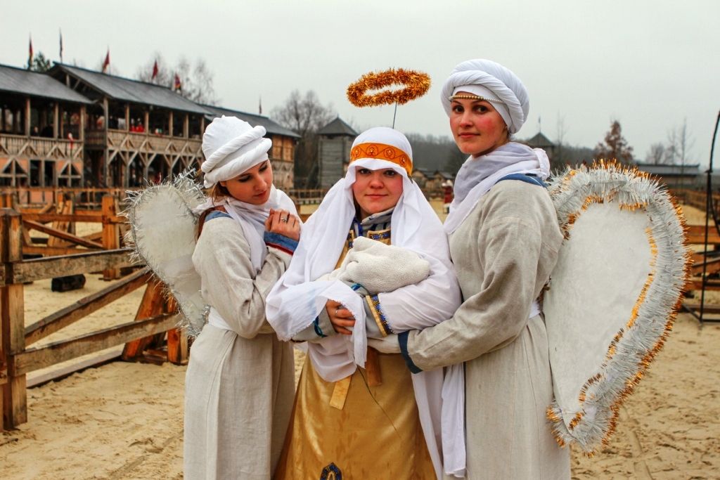 Костюмированные празднования в Парке Киевская Русь