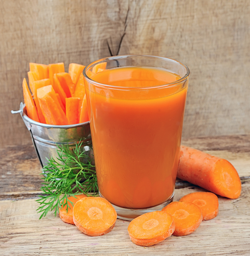 Морковный сок для укрепления волос