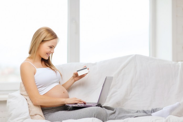 Беременная рассчитывает помощь по беременности и родам