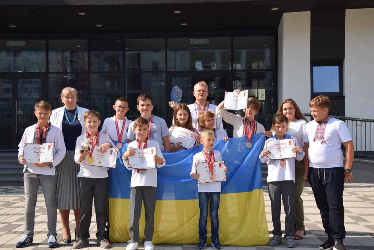 украинские школьники победители математической олимпиады