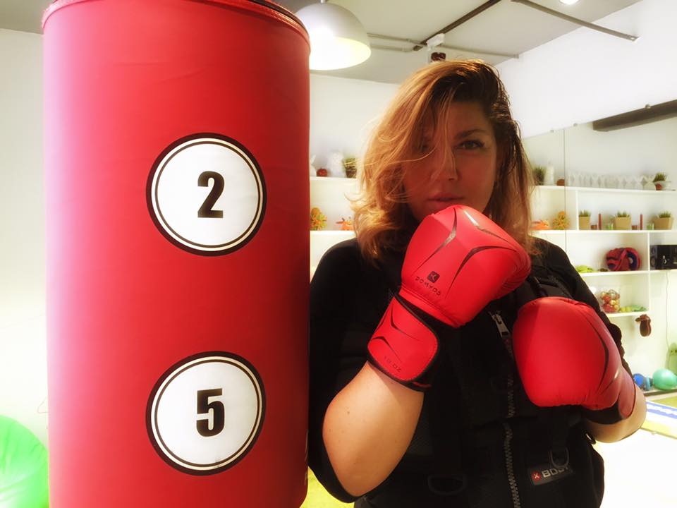 Екатерина Скулкина боксирует