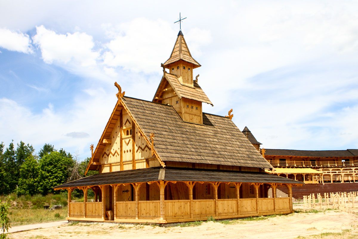 Храм в Парке Киевская Русь