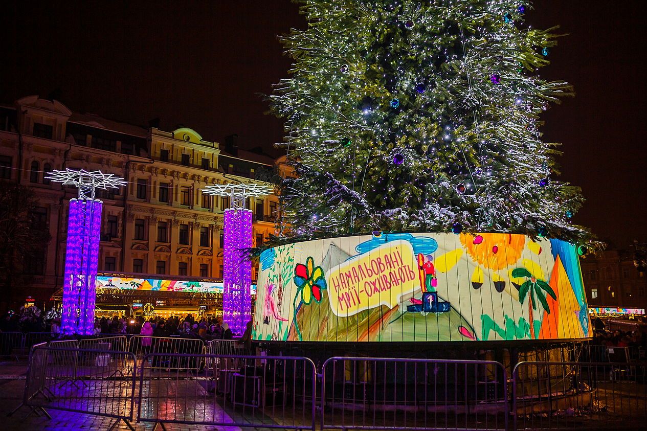 Новогодняя елка на Софийской площади вКиеве 2019