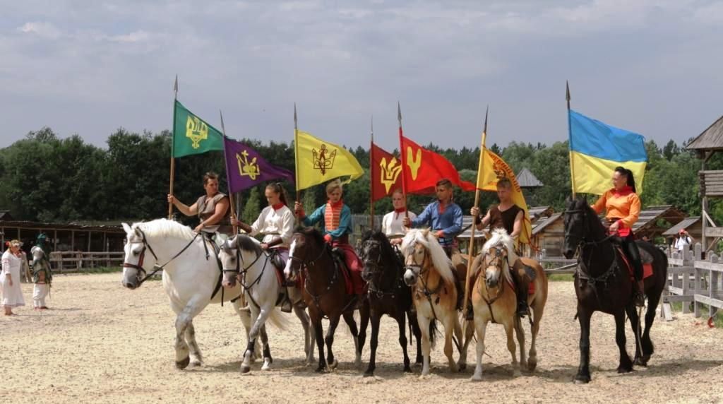 Киевская Русь кони